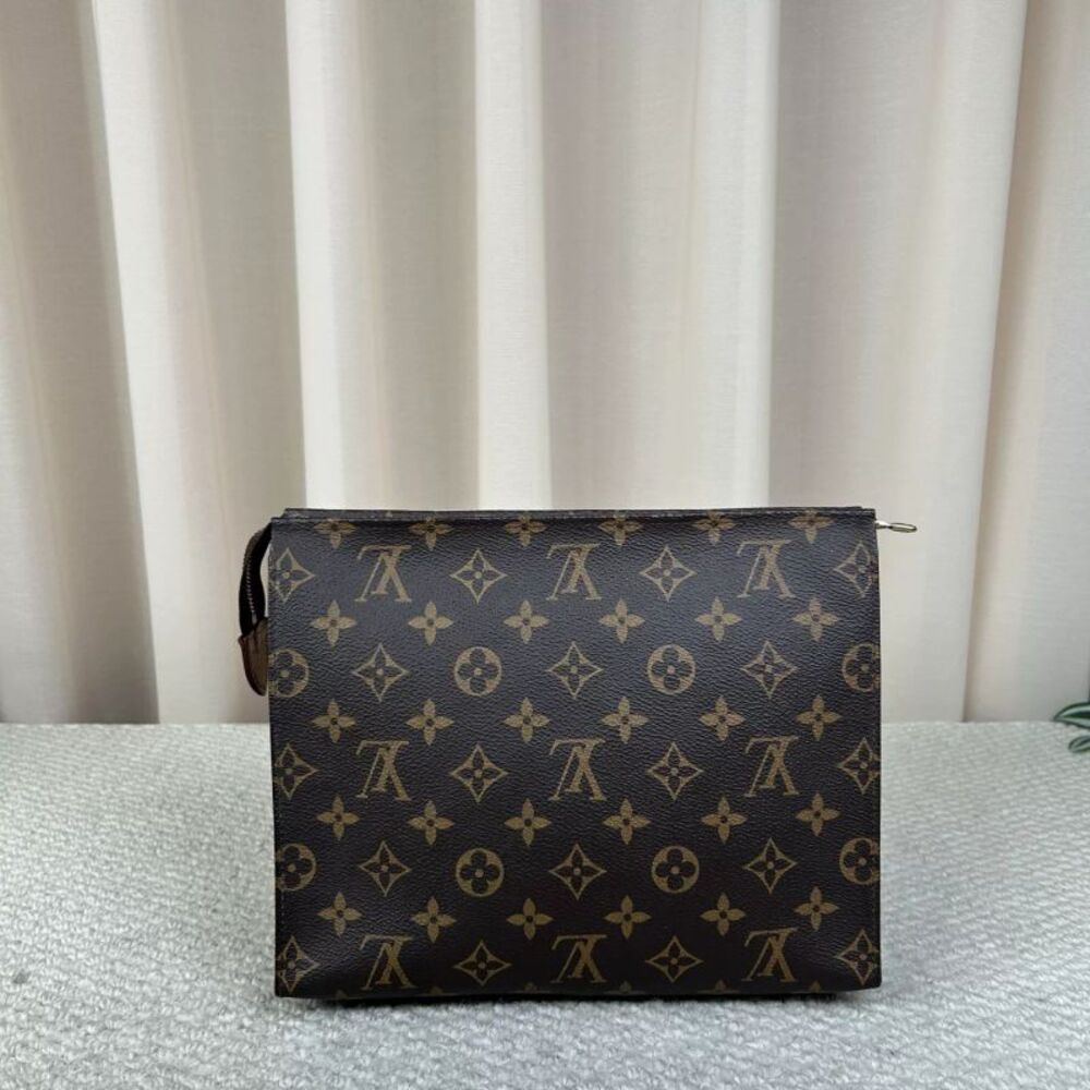 Louis Vuitton Women Pre-Loved Bag Very Good Condition